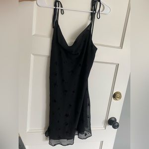 Black tie straps dress with velvet floral pattern details